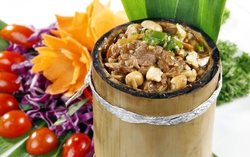 Tiệc cưới sắc màu